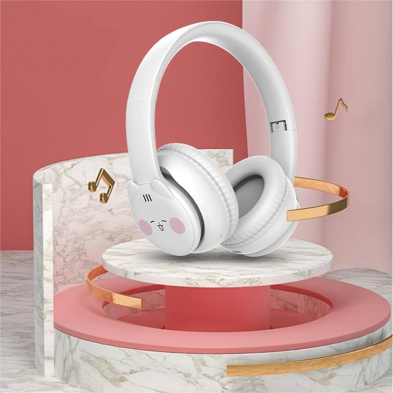 Lightweight Over-Ear Wireless Headphones for Online Learning –