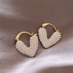 Heart-shaped hoop earrings with imitation pearls for women, luxury fashion jewelry for weddings and proms